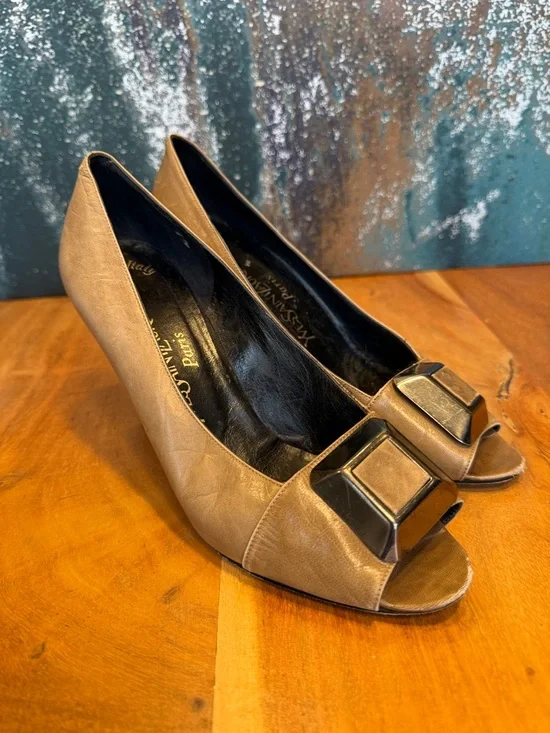 Yves Saint Laurent Vintage 90s Quiet Luxury Leather Peep Toe Heels Taupe/Tan - Picture 1 of 17